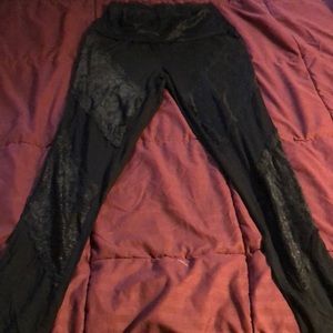 NWOT Venus Size L leggings